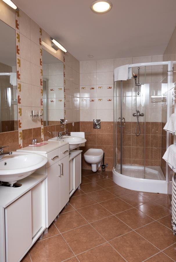 Hotel Breitenlee Відень Екстер'єр фото